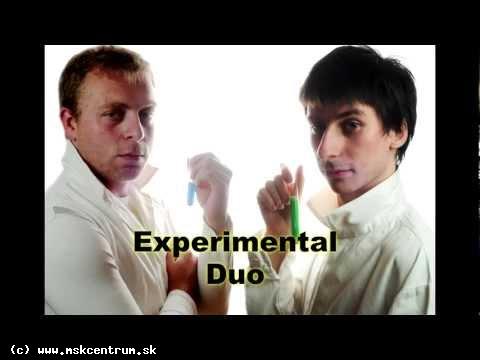 PREMIÉRA DIVADLA EXPERIMENTAL DUO